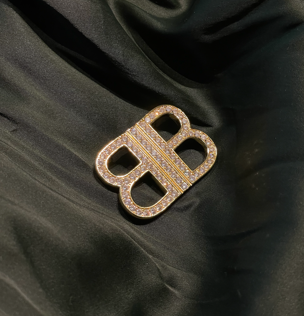 BALENCIAGA ブローチ ヴィンテージ ゴールド ラインストーン Excellent Vintage Balenciaga Gold Tone Brooch With Stones | eBay