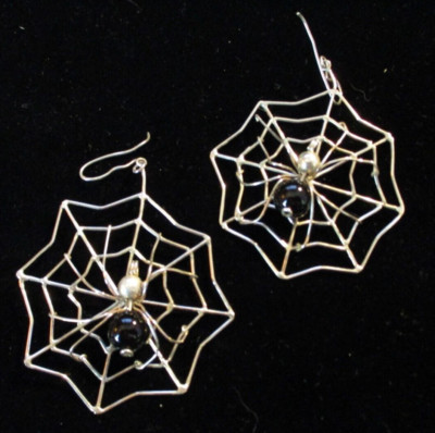 Sterling Silver 925 Spider Web Dangle Earrings Black & Pearl 2 1/8'' Wide NR