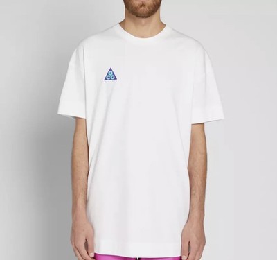 nike acg t shirt white