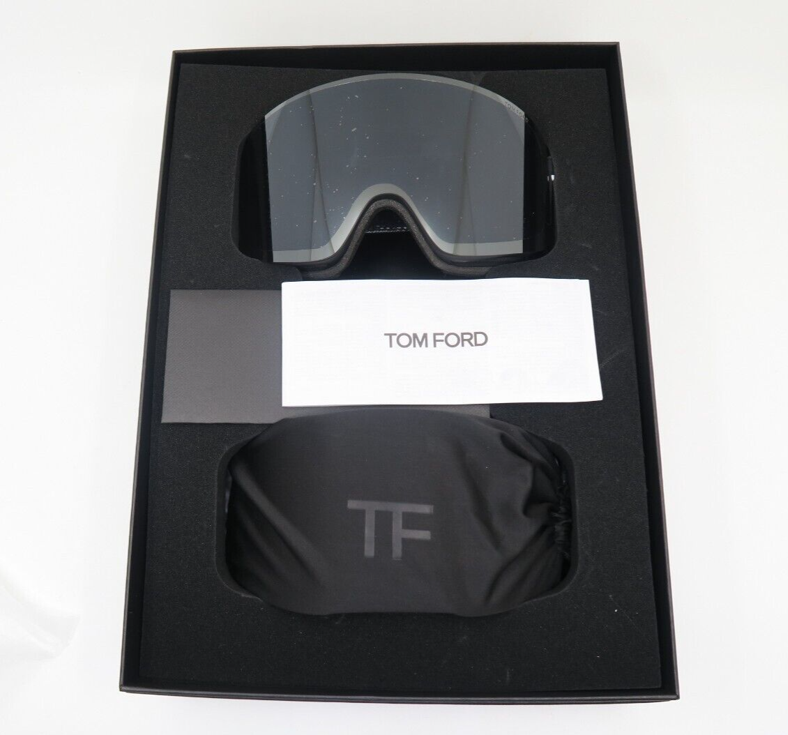 Pre-owned Tom Ford Tf1124 001c Ski Goggles Interchangeable Grey/bronze Photochromic Mask In Grey And Replacement Bronze.