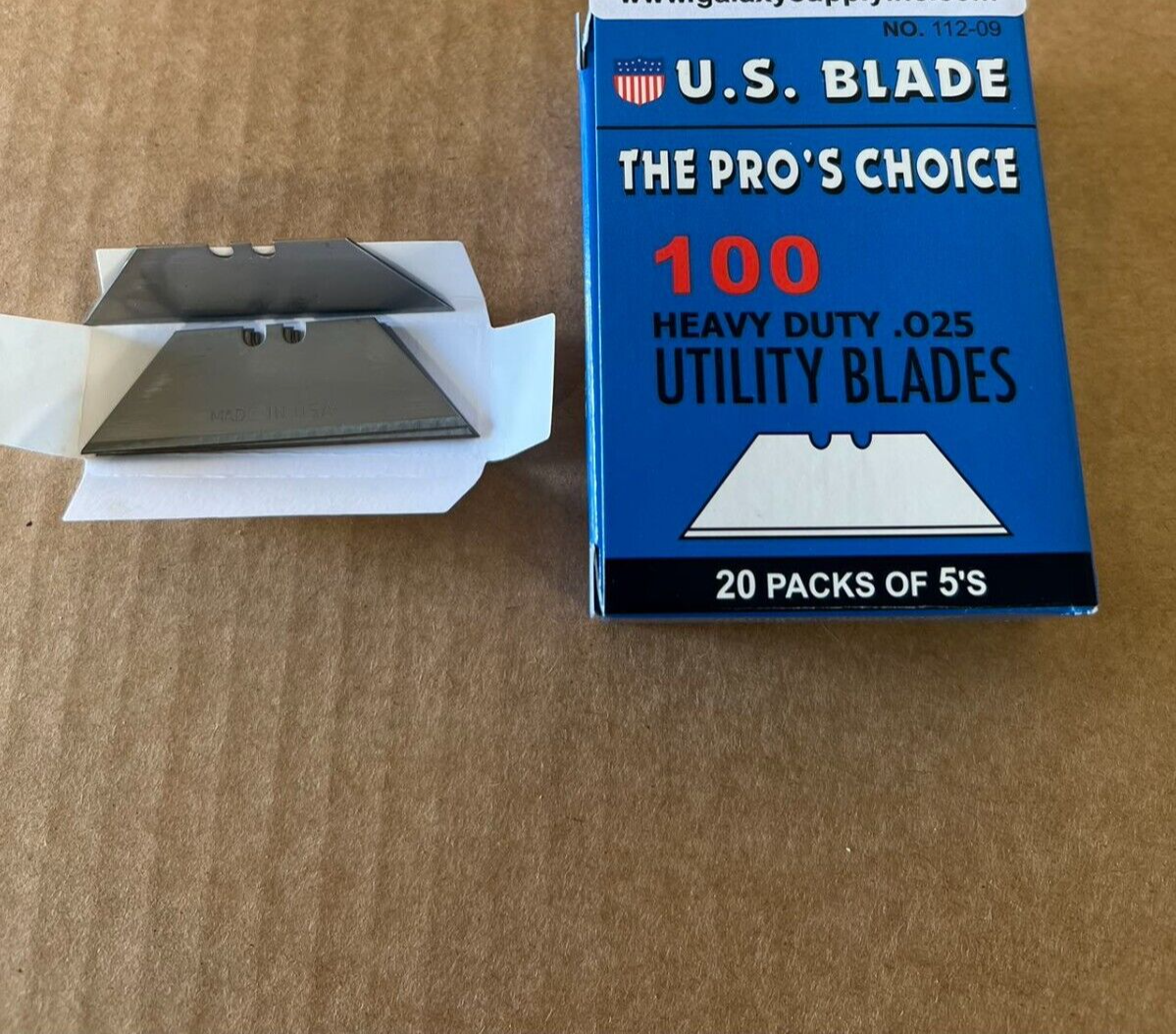 Galaxy Supply Inc. Utility Knife Blades Packed & Sold by 100 / 500 Pcs