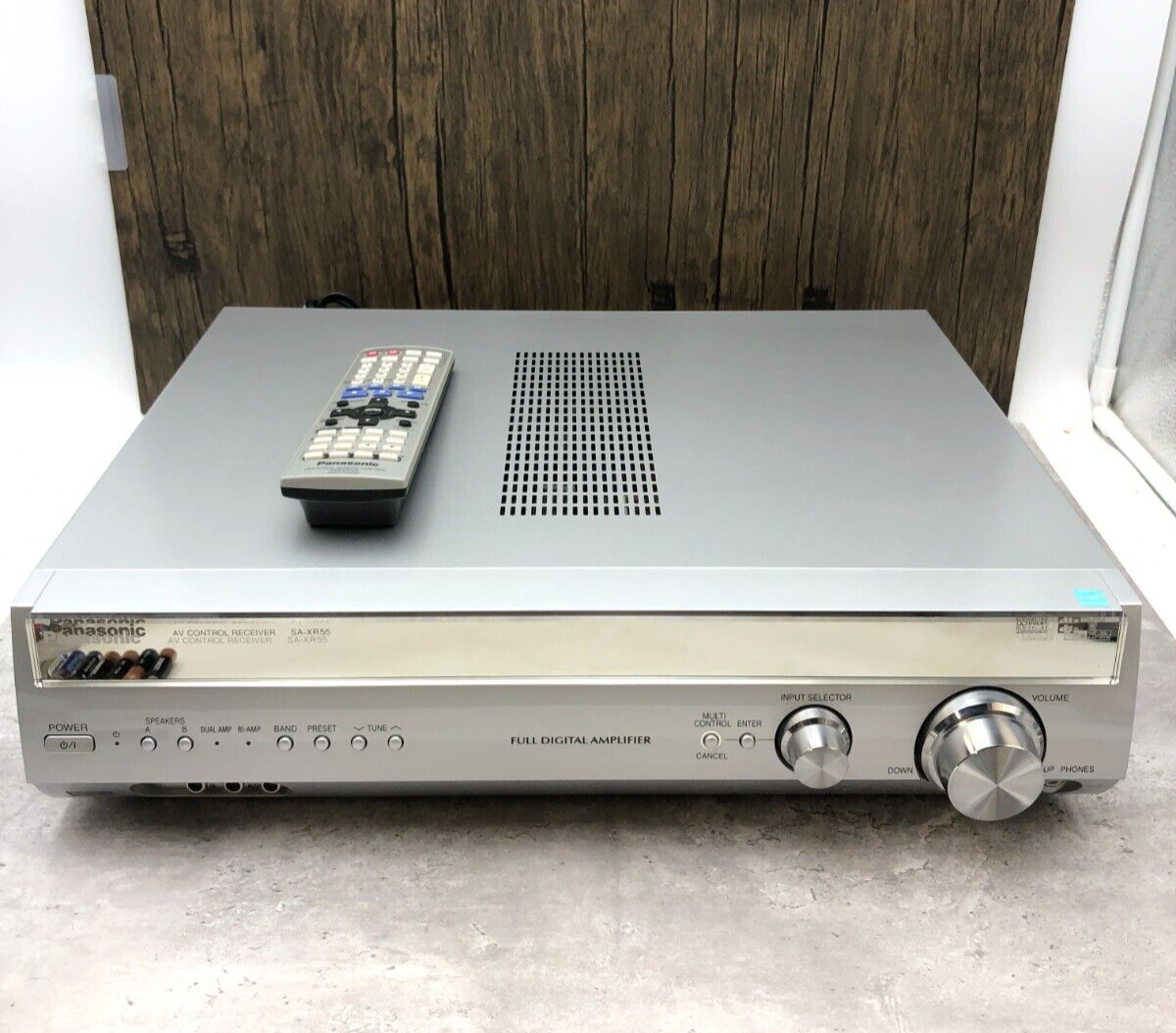 パナソニック デジタルAVコントロールアンプ シルバー SA-XR70-S(中古