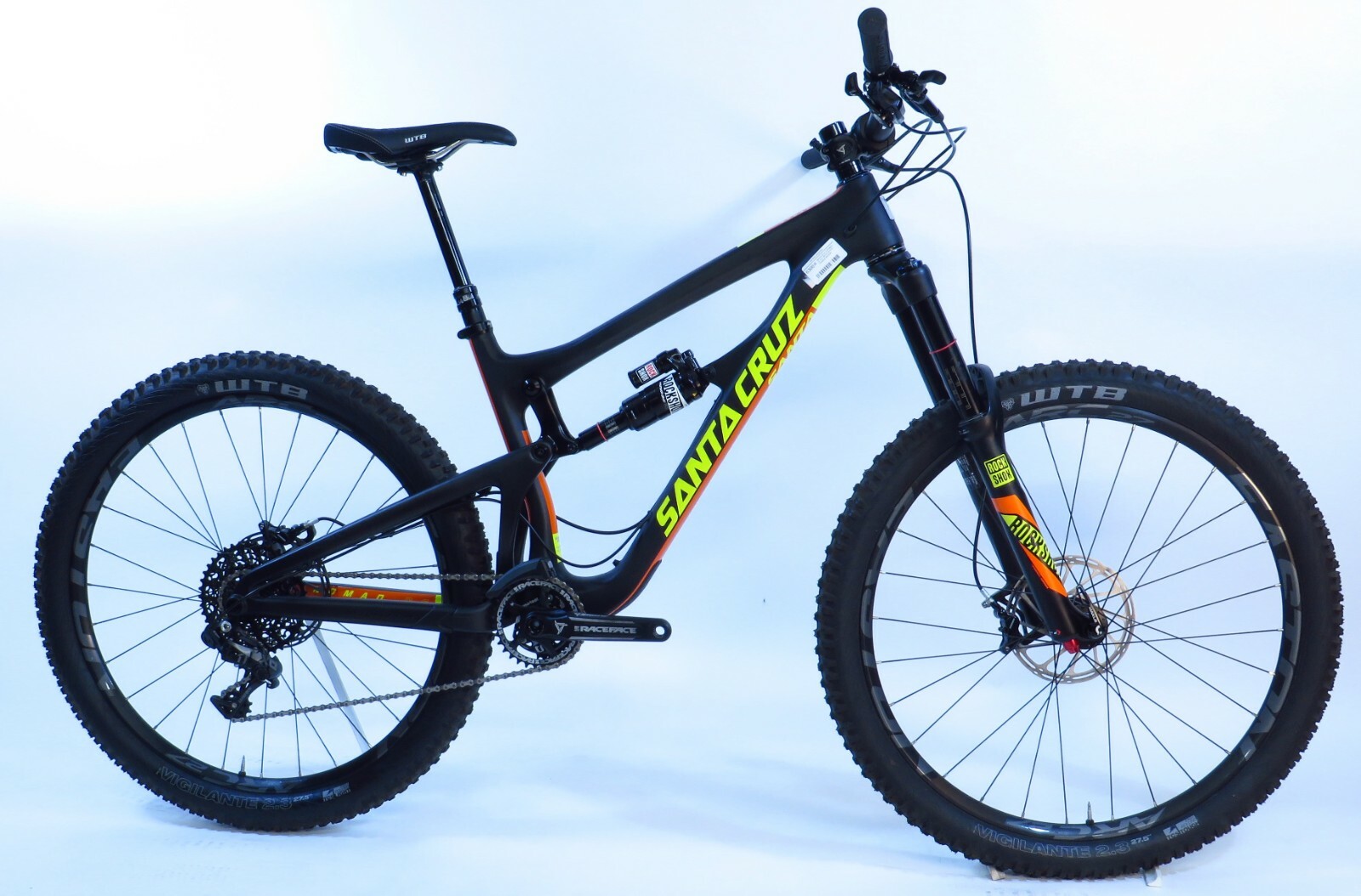 NOS Santa Cruz Nomad CC X01 2016 Med carbon frame 27.5" wheels
