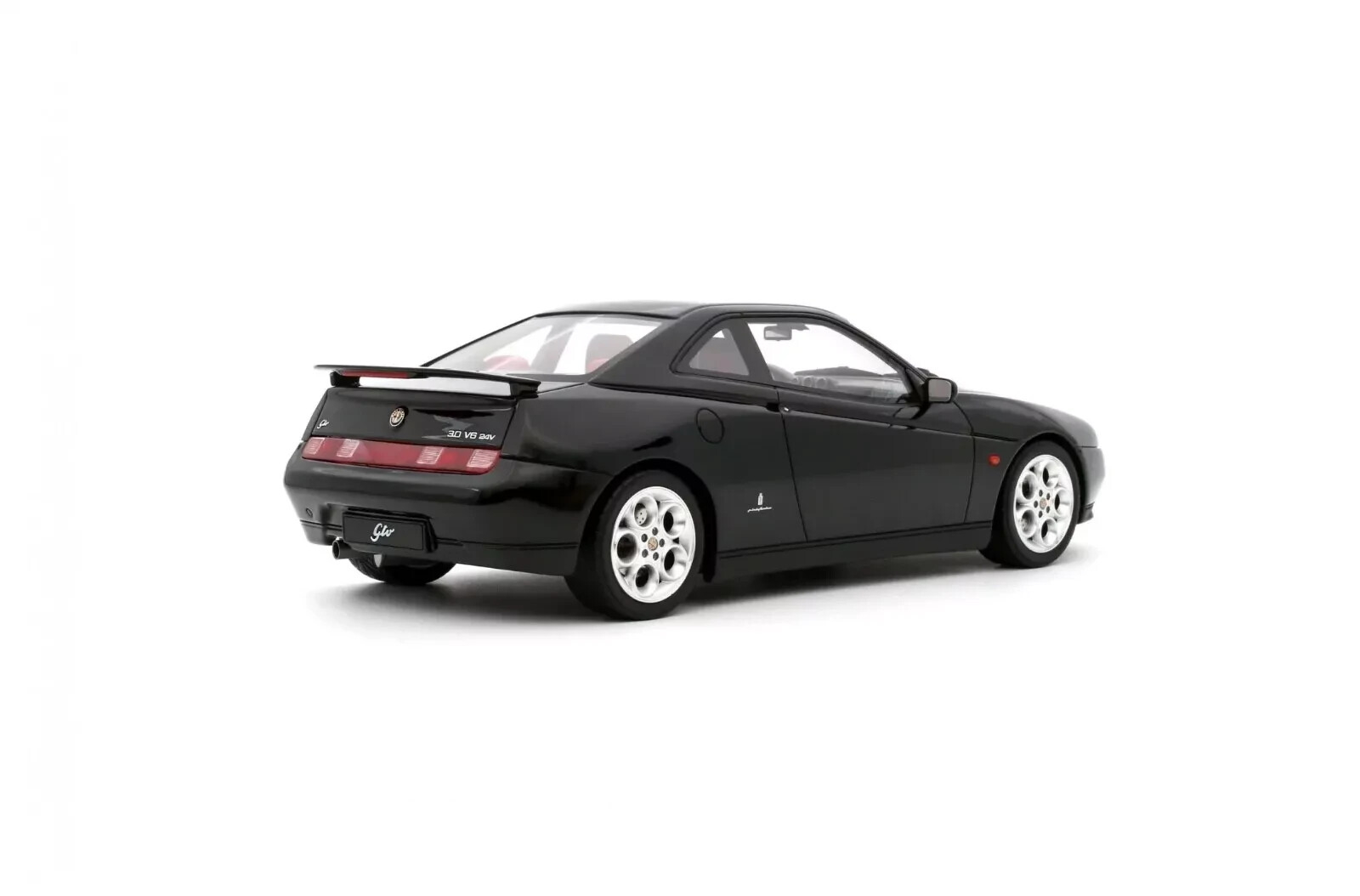1/18 Alfa Romeo GTV V6 (916) 2000 Black Resin Model by Otto