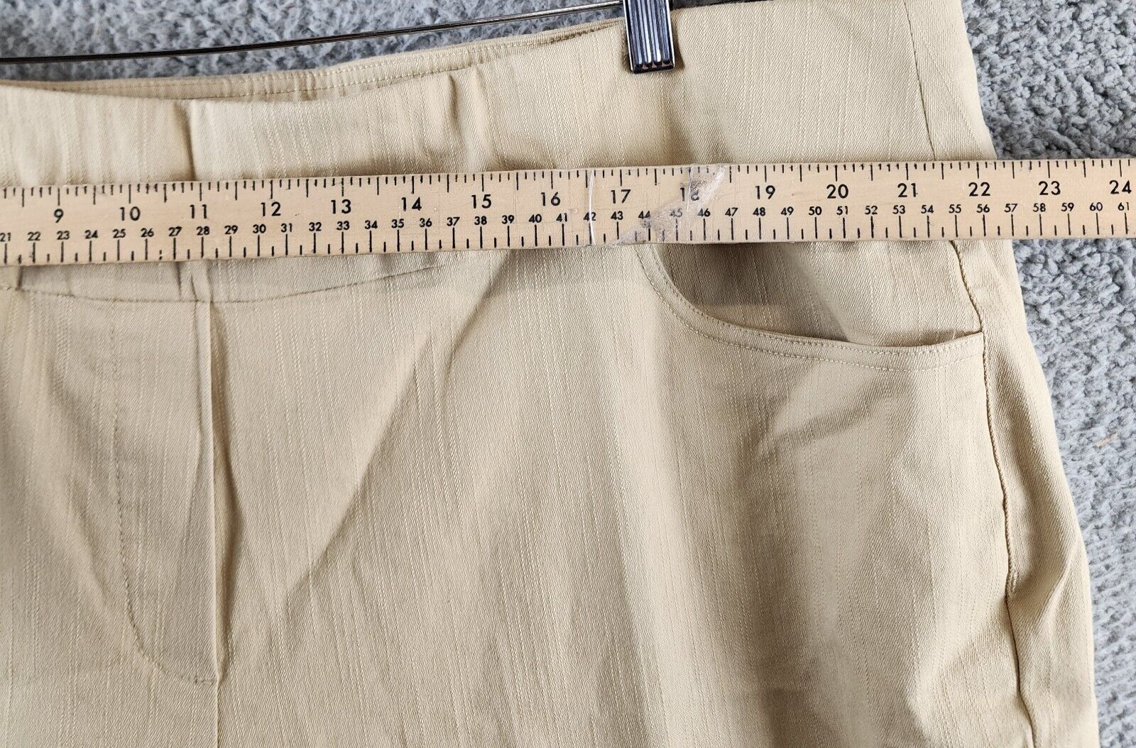 Alfred Dunner Plus Size Super Stretch Mid-Rise Pants Women's 22W Stone Pull On - Picture 5 of 13