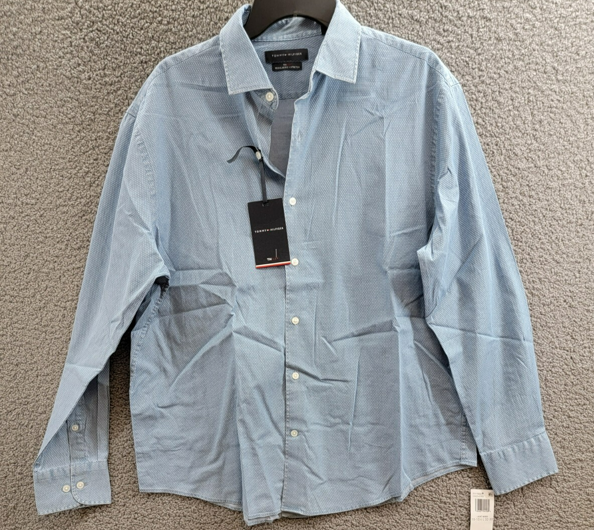 Tommy Hilfiger Regular-Fit Untucked Length Dress Shirt Men's L 16-16.5 32-33 - Picture 2 of 18