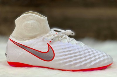  QUé HA PASADO con Nike MAGISTA OPUS YouTube