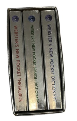 Webster's New Desk Pocket Reference Set: Dictionary Thesaurus Spanish Dictionary