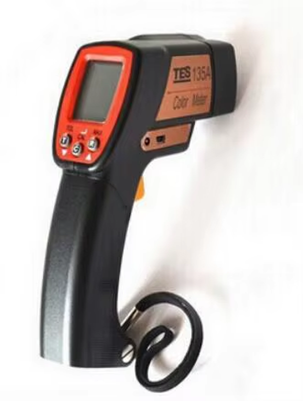 TES-135A Color Meter,Color Analyzer,Portable Color Difference Meter( LCD Display