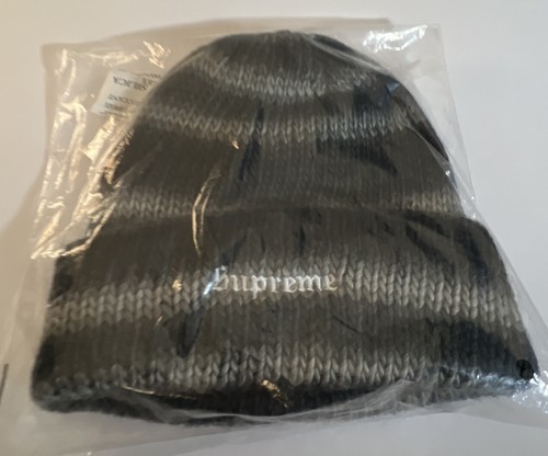 SUPREME OMBRÉ STRIPE BEANIE BLACK OS FW22 WEEK 11 (100% AUTHENTIC