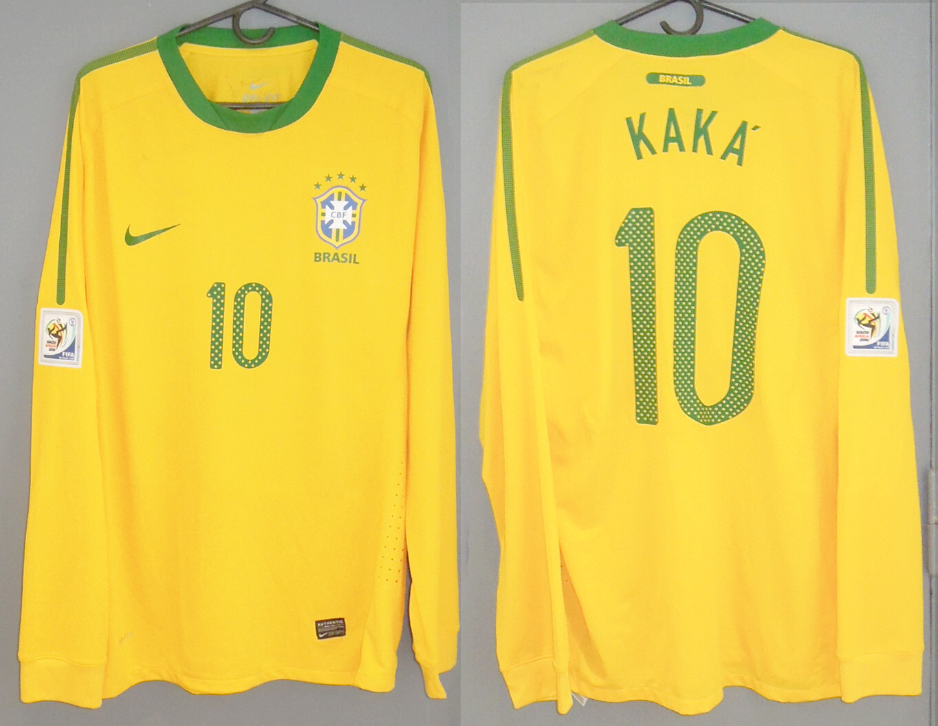KAKA カカ　KAKÁ カカー　直筆サイン入ユニフォーム　2010ワールドC KAKA カカ KAKÁ カカー 直筆サイン入ユニフォーム 2010ワールドC