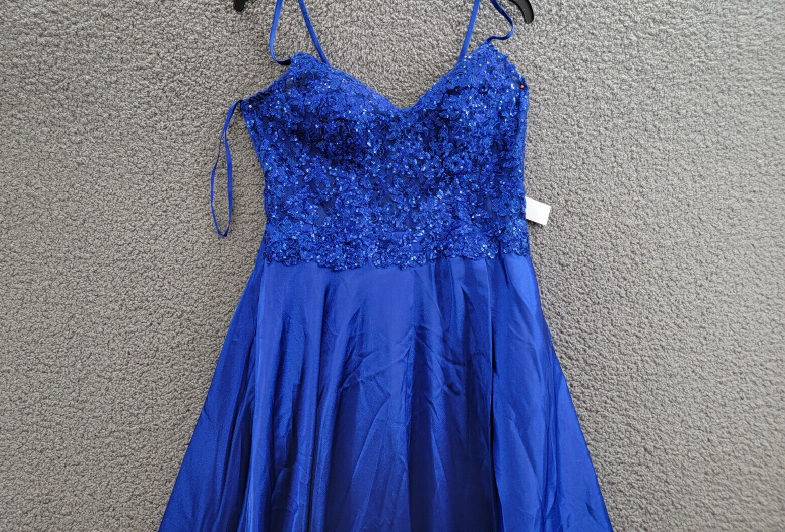 Blondie Nites Sequin-Bodice Sleeveless Gown Juniors' 11 Rotal Blue Lace Zip Back - Picture 3 of 16