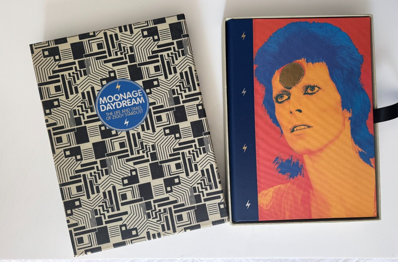 Rare Signed David Bowie Moonage Daydream: The Life and Times