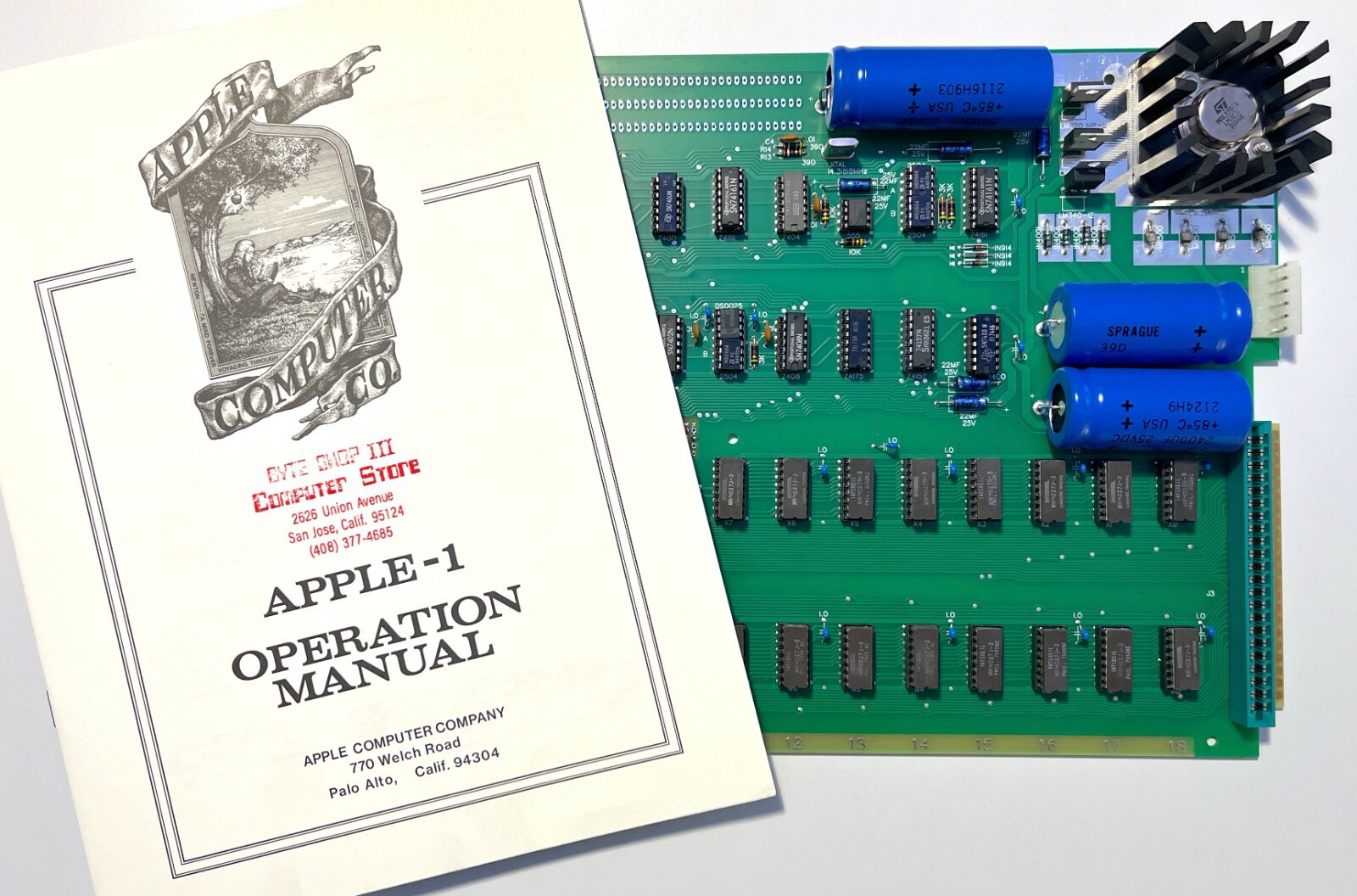 Apple 1 Replica | Fully Functioning | WORLD EXCLUSIVE: Wave