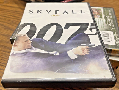 Skyfall Daniel Craig DVD 2012 007 James Bond Judi Dench Naomie Harris WIDESCREEN