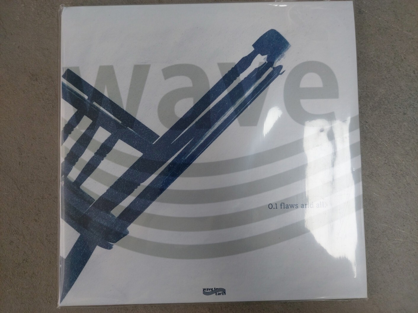 Wave to Earth 0.1 Flaws and All Marble (2LP) / Tracking