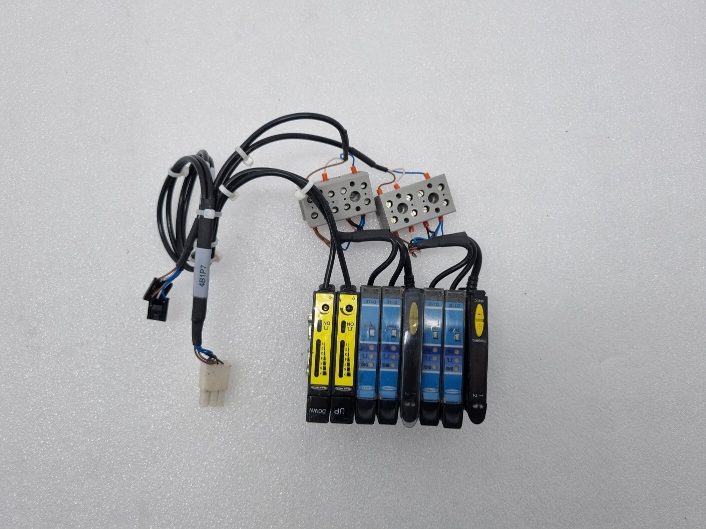 名作 Lam Research OPT Sensor Prime Mover 853-036804-004 (As-Is ジャケット・アウター
