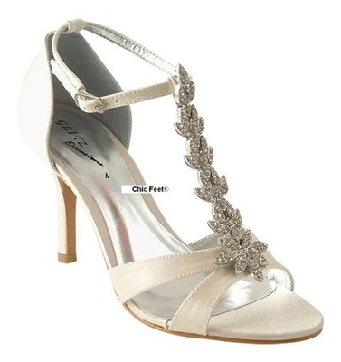 NEW LADIES IVORY SATIN WEDDING BRIDAL PROM T BAR DIAMANTE MID HEEL SHOES SANDALS