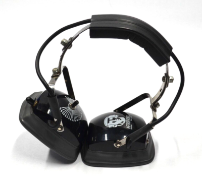 Metrophones Studio Kans Headphones with Gel Filled Cushions READ