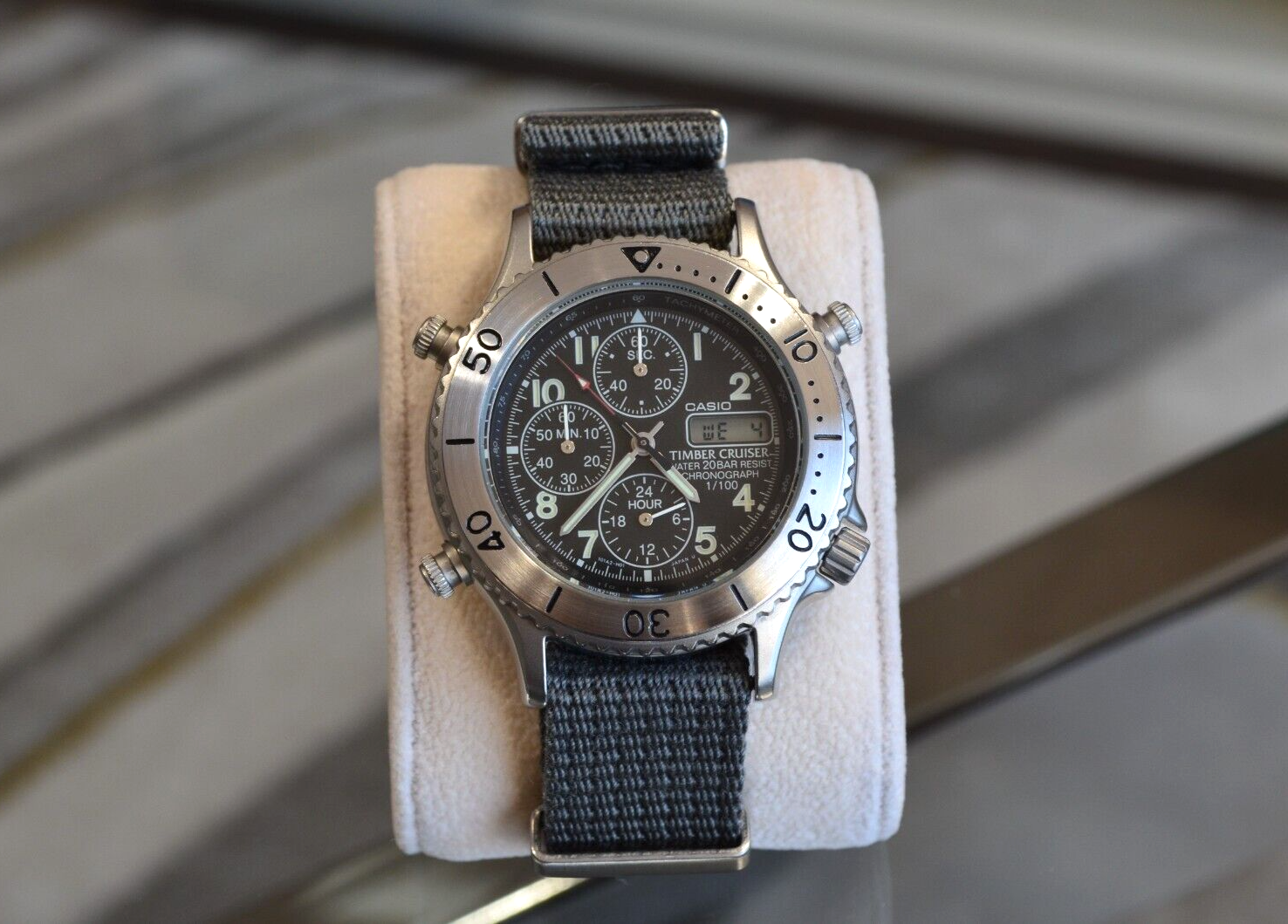 【超お買い得！】 TIC-4 CASIO TIMBER WATCH VINTAGE CHRONO ANA/DIGI CRUISER 時計