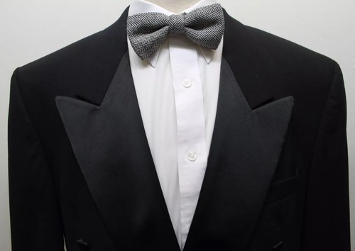 Oscar De La Renta Men's Tuxedo Blazer Black 42R Pure Virgin Wool Canada