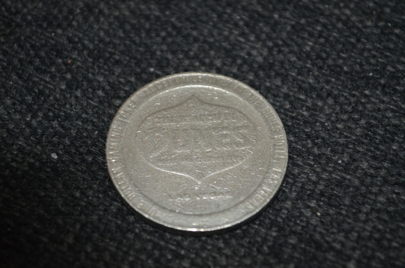 トランプ dunes casino coin Amazon.com: $1 dunes 1979 casino gaming token coin las vegas