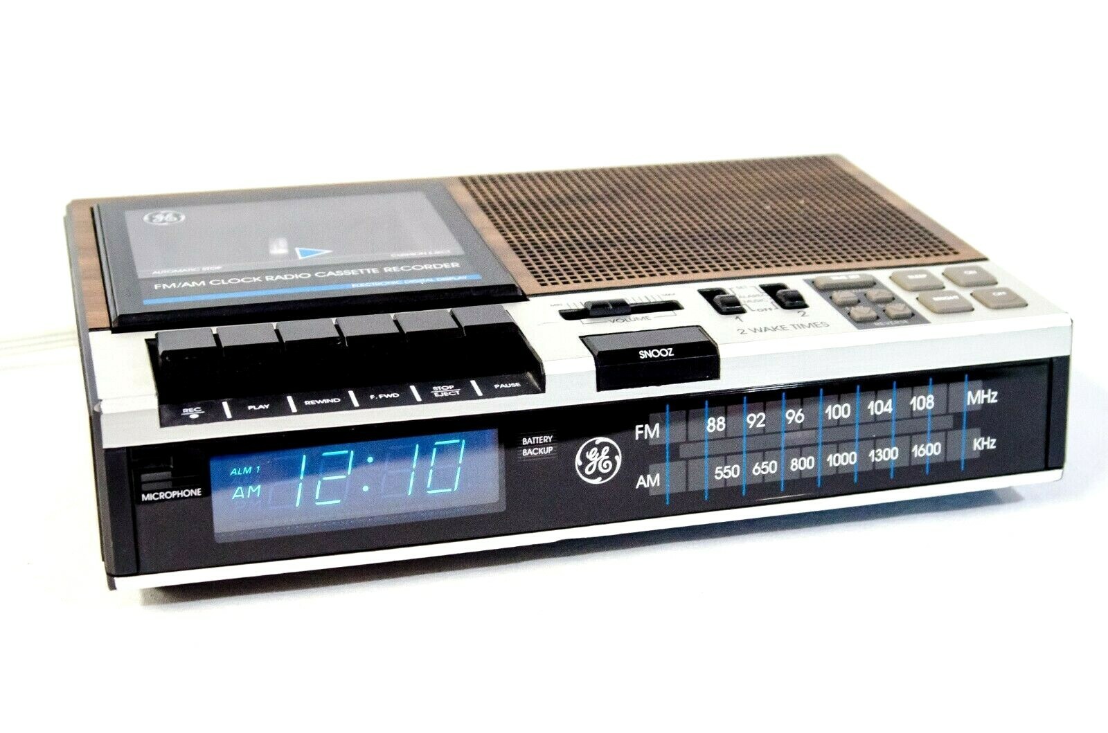 GENERAL ELECTRIC FM/AM CLOCK RADIO CASSETTE RECORDER VINTAGE MODEL 7