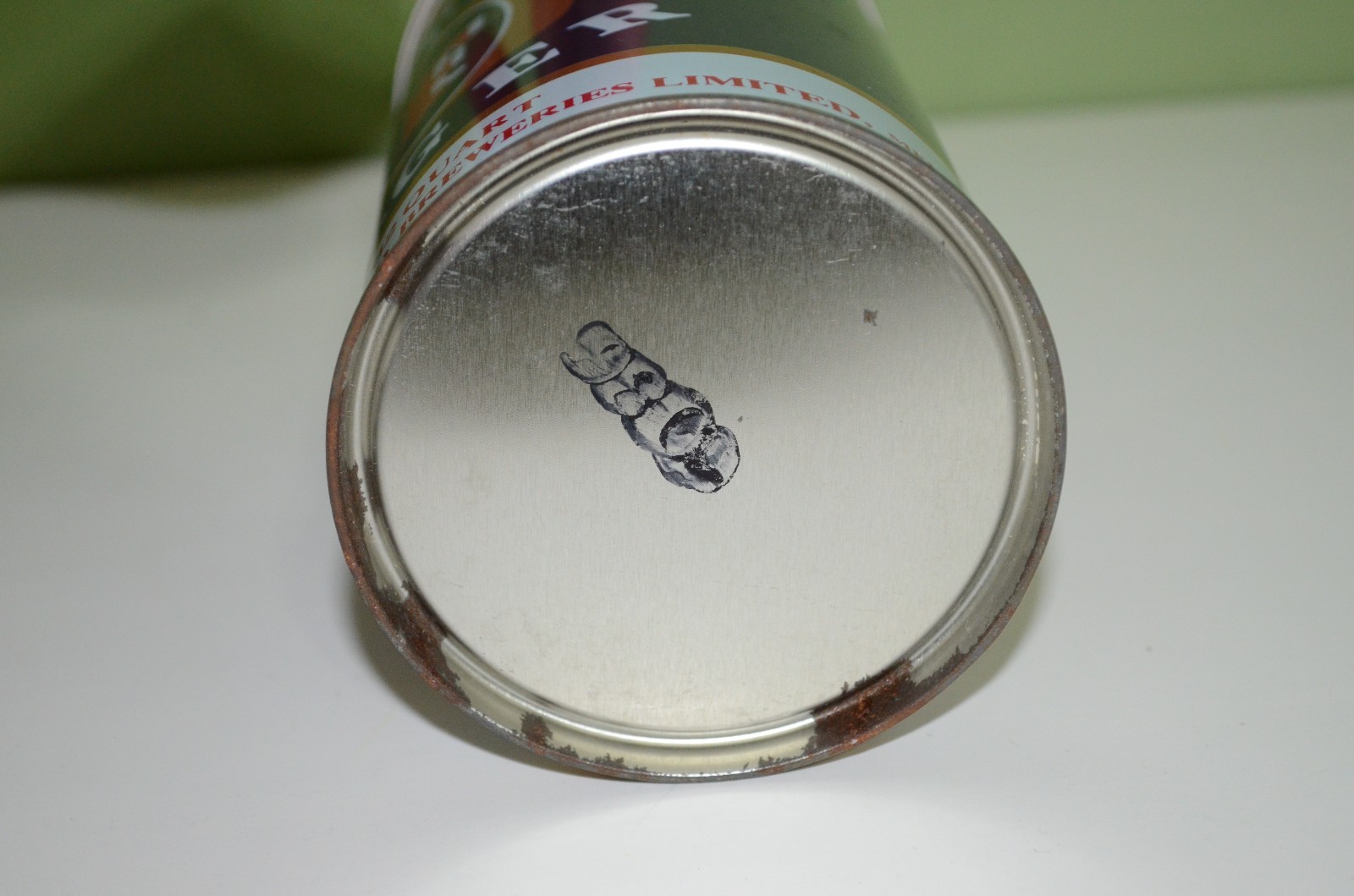 Foster's lager beer can empty