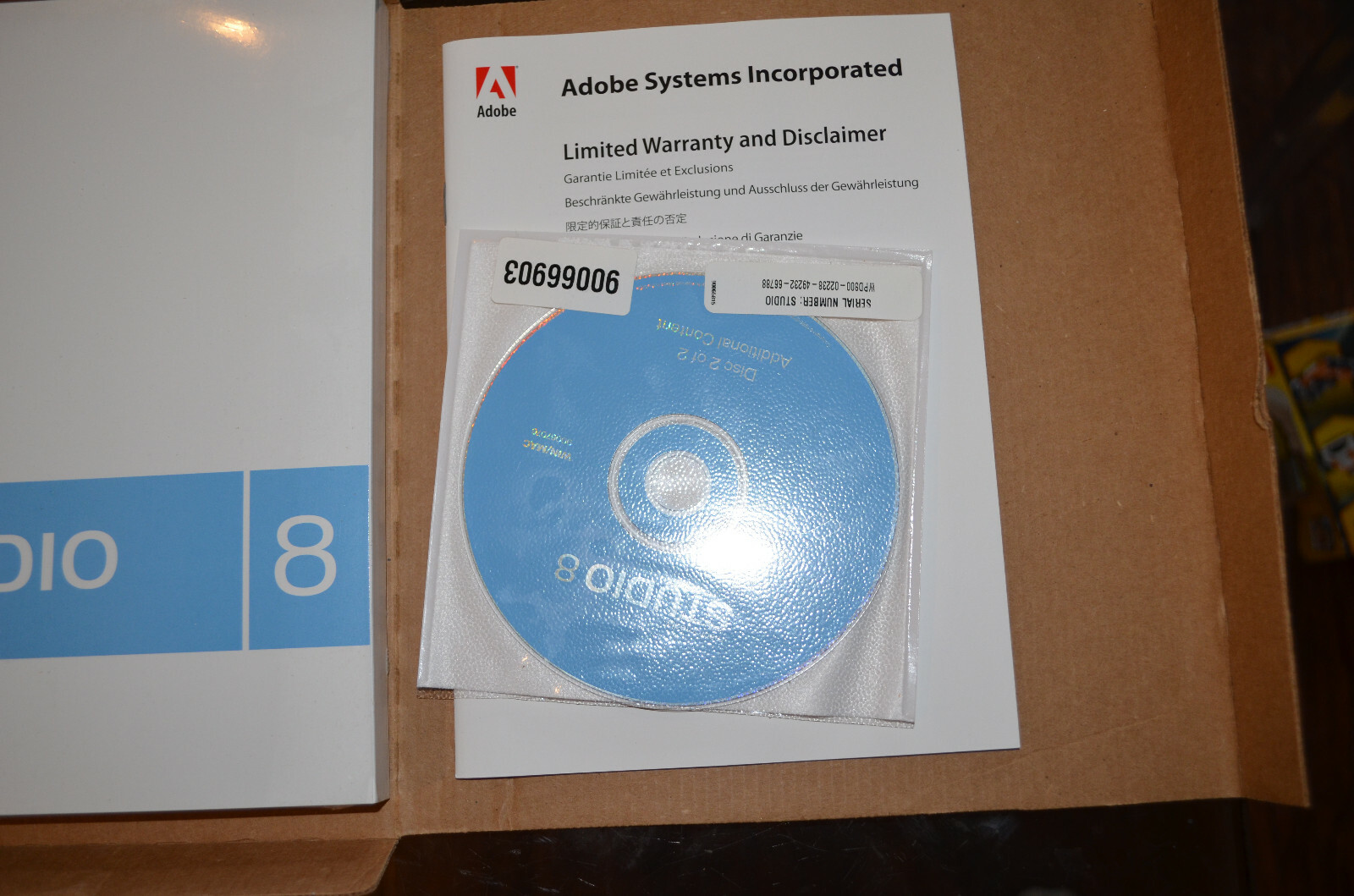 NEW STUDIO 8 MACROMEDIA DREAMWEAVER 2 CD DISCS MADE IN USA