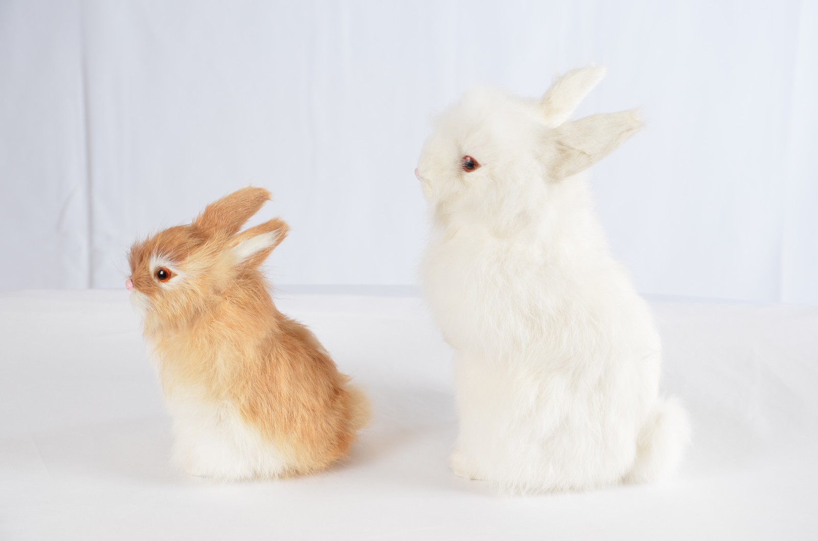 2 ea. Set Realistic Easter Bunny Rabbit Fur Replica Photo Prop