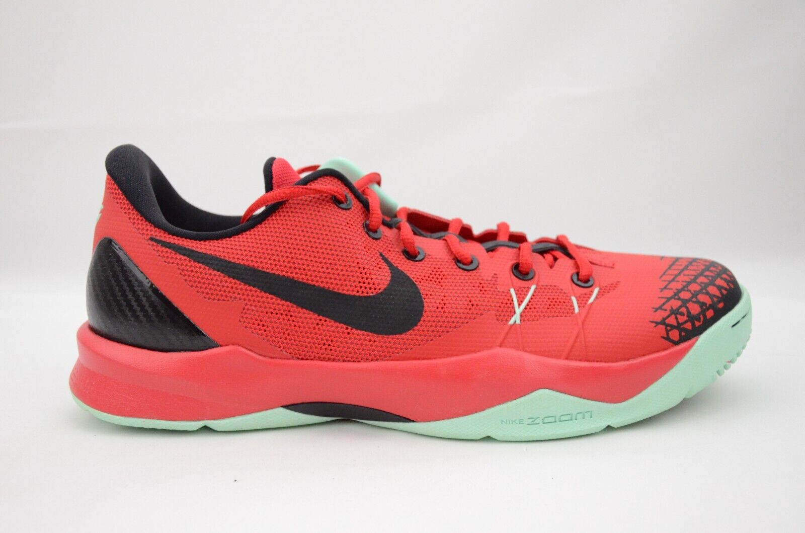Nike Zoom Kobe Venomenon 4 Men's Multiple Sizes New in Box Nike Zoom Kobe Venomenon 4 Men's Multiple Sizes New in Box