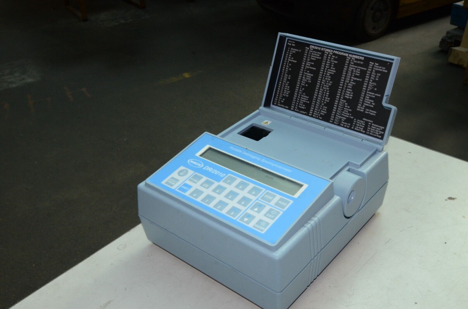 Hach DR/2010 Portable Datalogger Spectrophotometer 49300-60