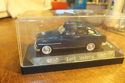 Solido Ford Vedette 1953 4593Age d''Or 43e Neuf Absolu en Boite France