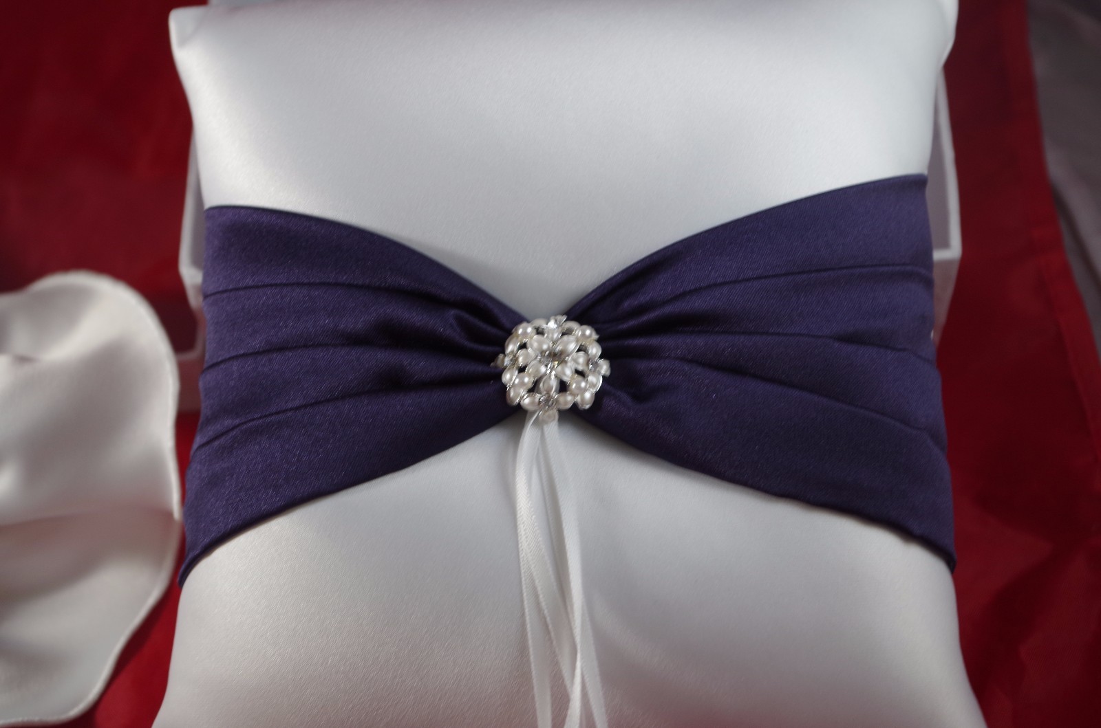 Davids Bridal Collection Wedding Ceremony Ring Pillow and Garter White and Navy