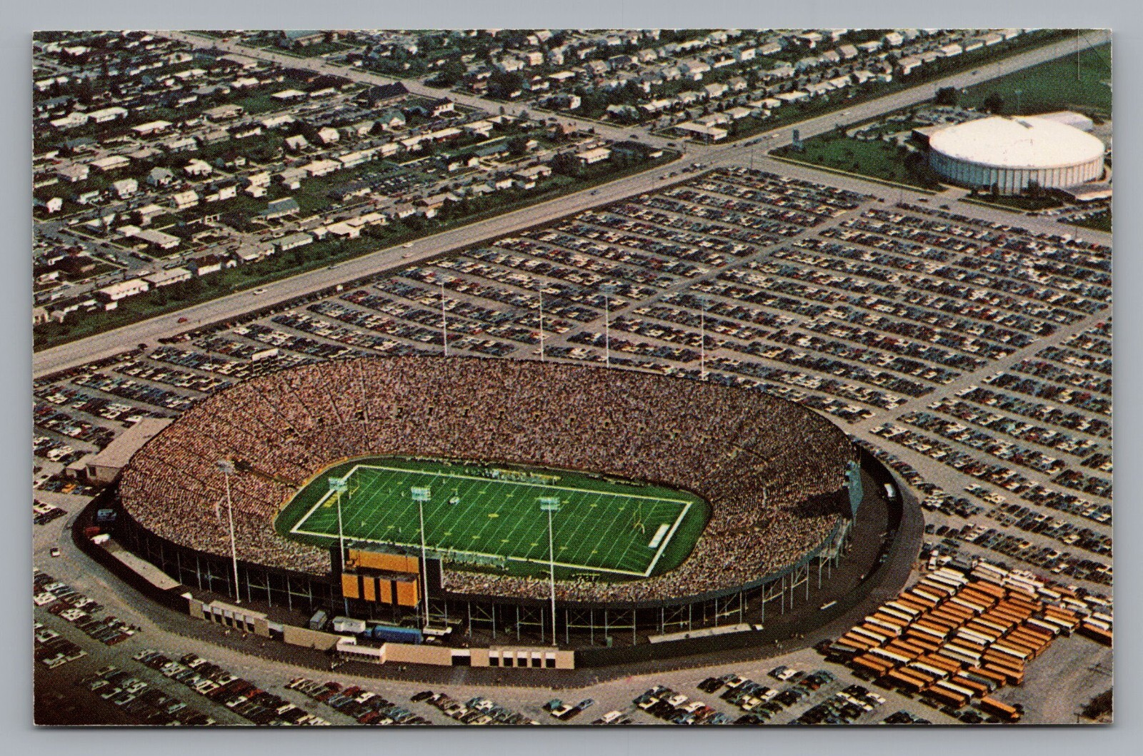 スポーツ NFL lambeau field green bay packers Green Bay Packers Football Stadium Lambeau Field Wisconsin