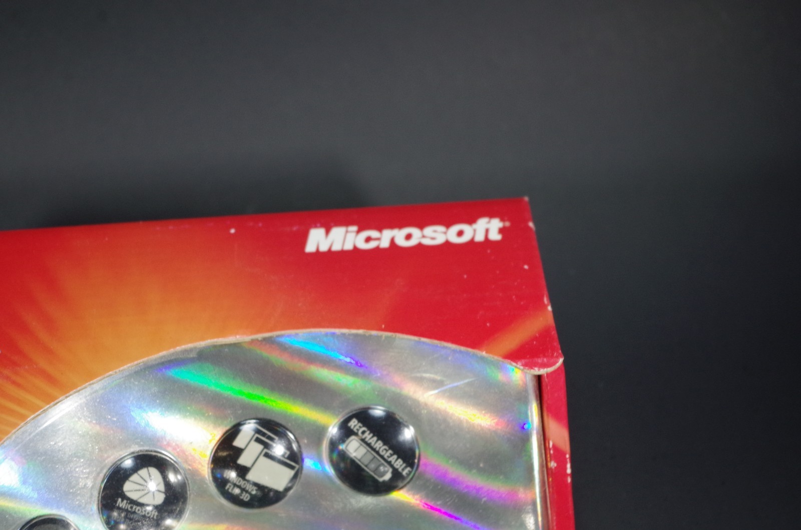 Microsoft 2.4GHz Wireless Rechargeable Laser 1142 Mouse 7000 Black New In Box