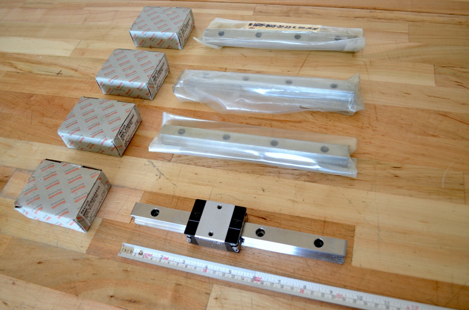 NEW Rexroth 160580331 x 236mm Linear Rail and 166689423 Runner