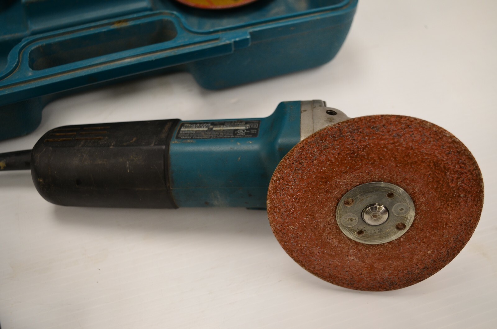 (54773) Makita 9554NB 4-1/2