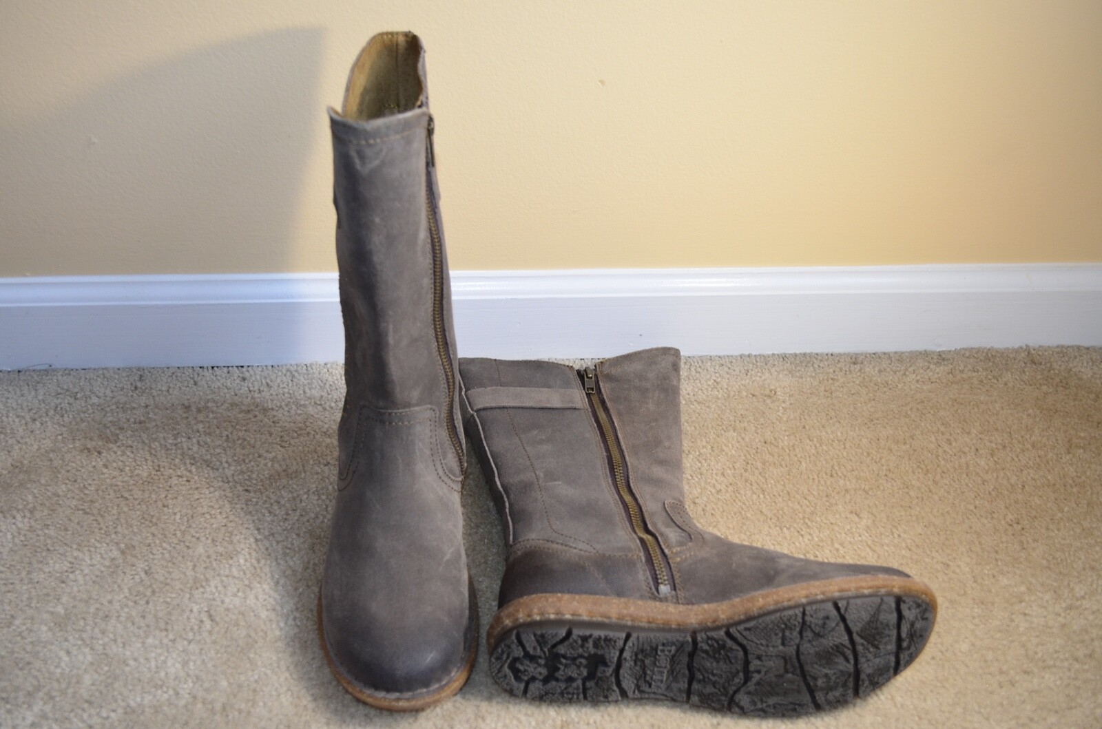 born tonic mid boots