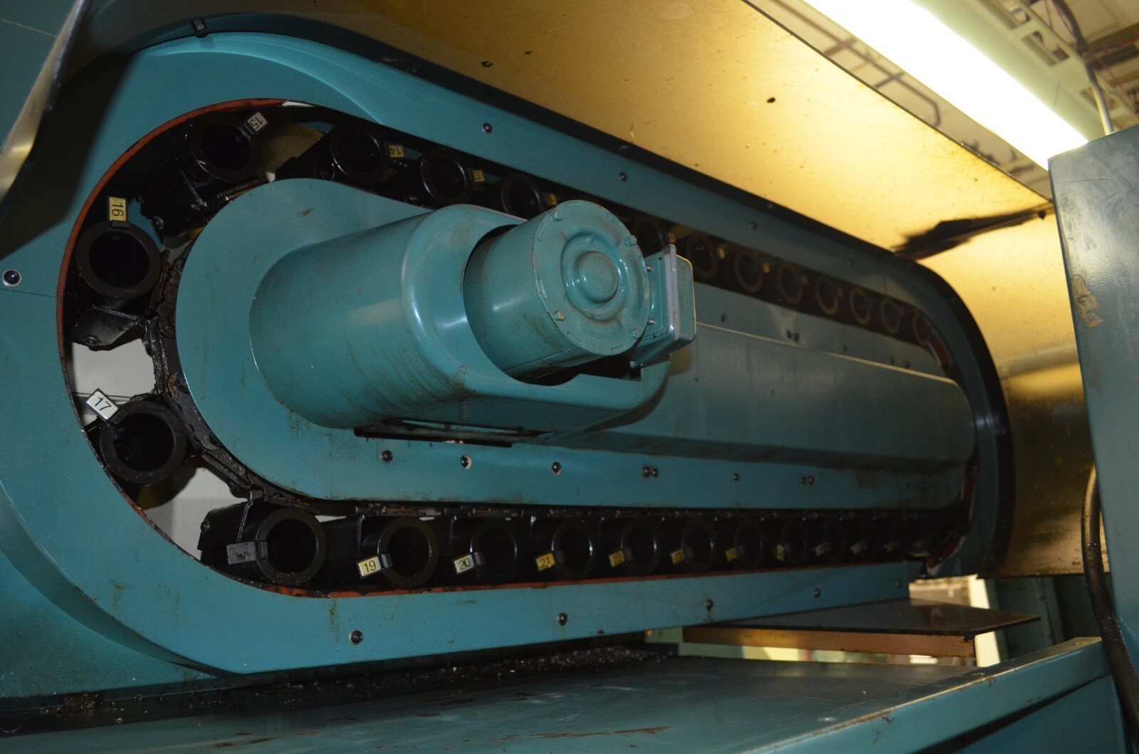 MATSUURA MC-1000VF CNC Vertical Machining Center