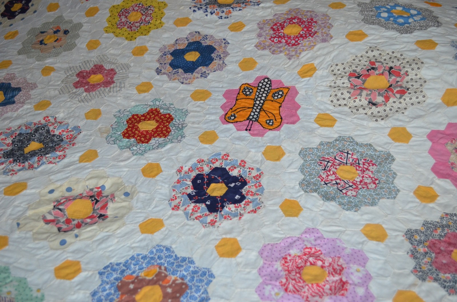 Vintage Heirloom Quilt Top Handstitched Hexagons Flowers Butterflies 87