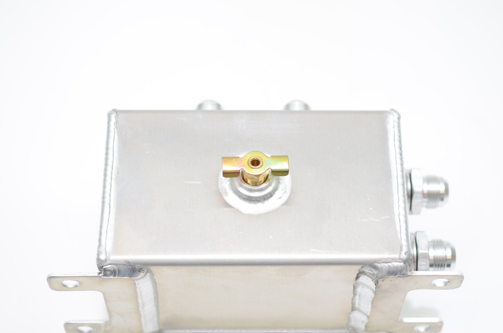 1320 performance mid size 1.2L catch can V2 universal baffled Silver