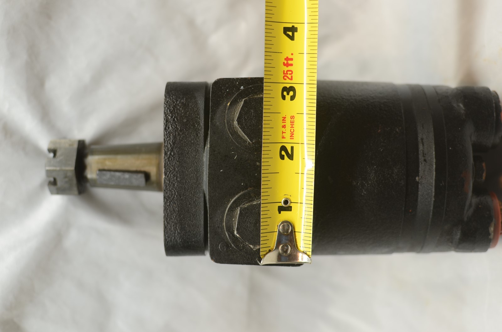 Hydraulic Motor Machinery Farm Equipment Tapered shaft 4 bolt mounting