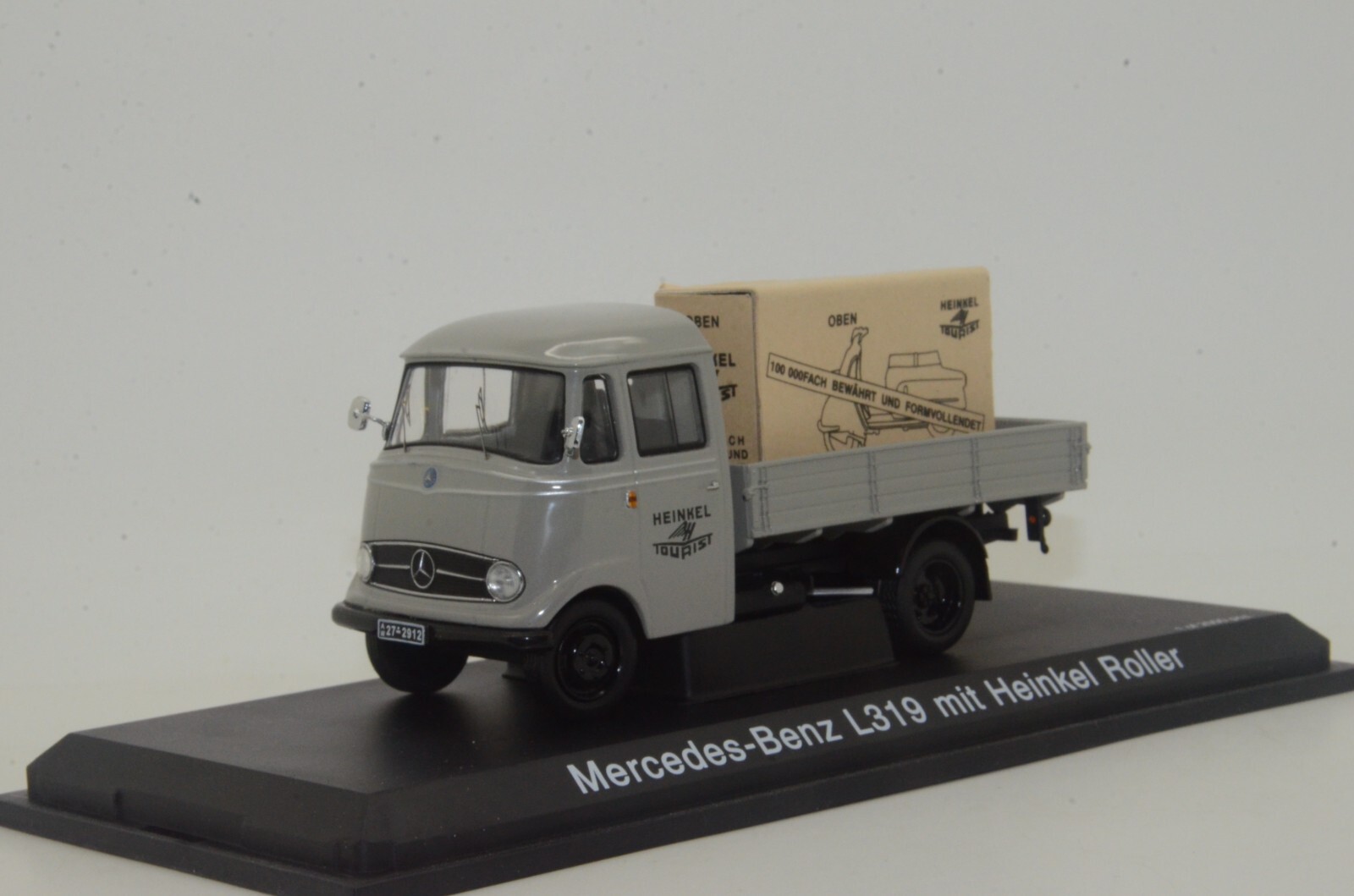 シュコー・CDロム＆ファイル付属・BENZ-L319/Schuco/限定品 シュコー・CDロム＆ファイル付属・BENZ-L319/Schuco/限定品