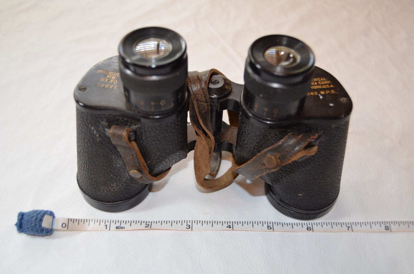 UNIVERSAL CAMERA CORP BINOCULARS M6 6 ×30 WW2 09995 1942