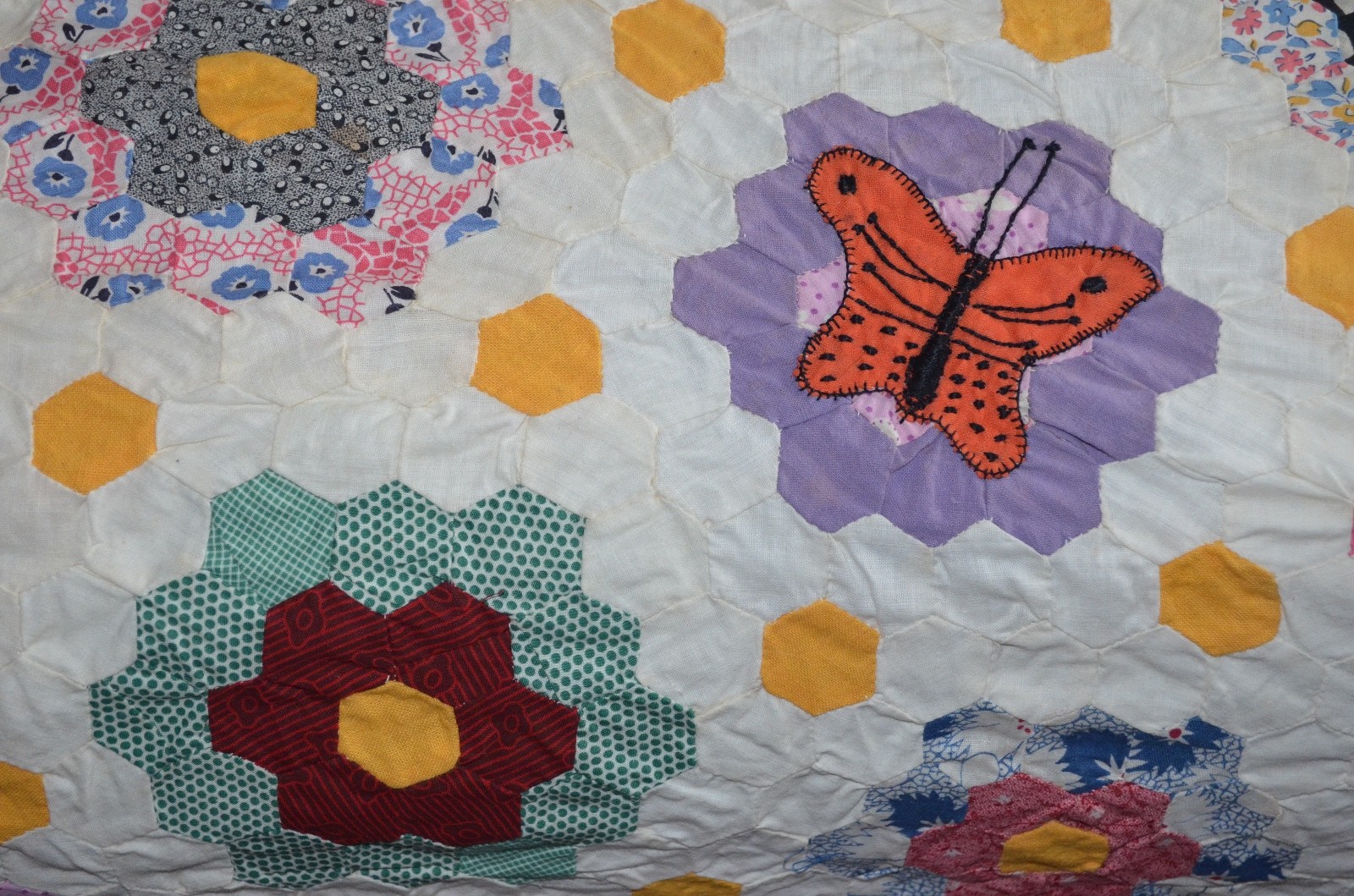 Vintage Heirloom Quilt Top Handstitched Hexagons Flowers Butterflies 87