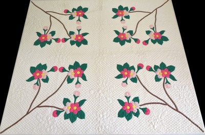 Completed Quilts Antique Hand Made Quilt
