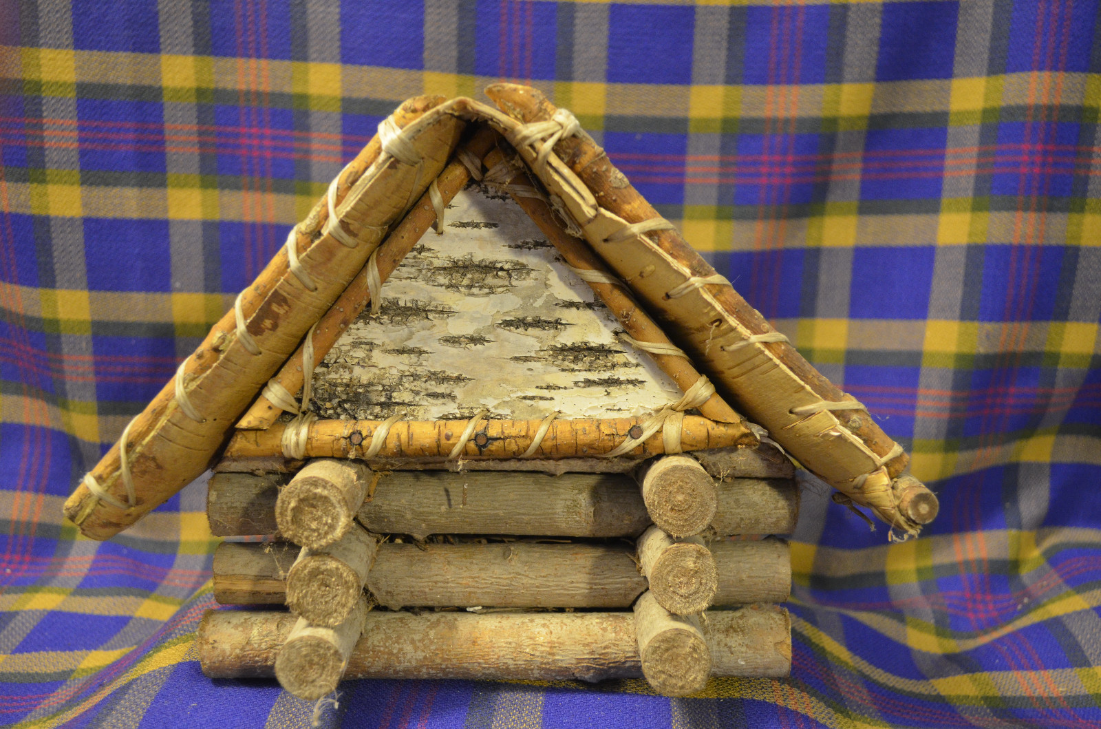 Primitive Rustic Birch Log Cabin Birdhouse with Birchbark Roof  & Part Sides-UNI