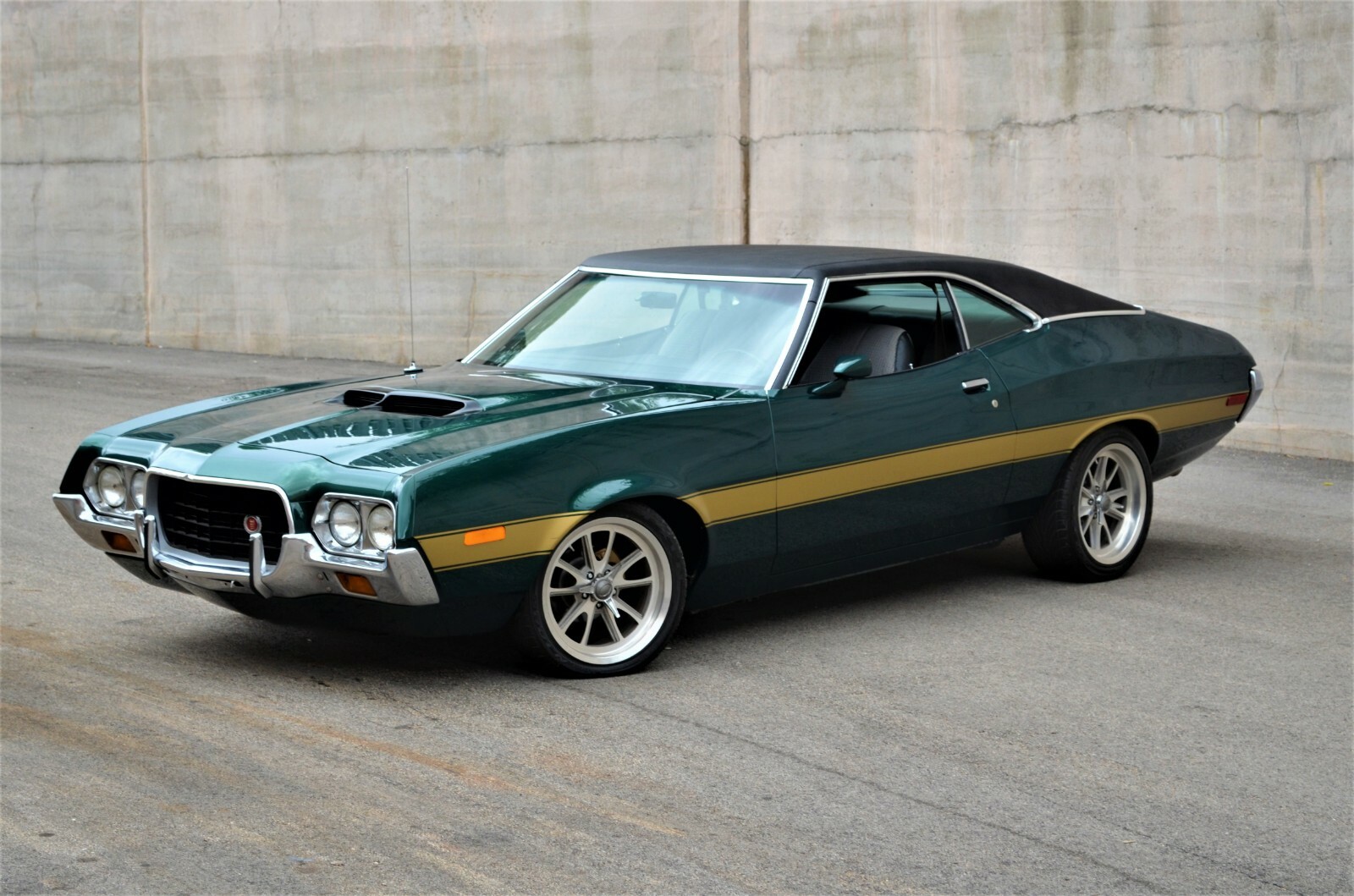 1972 Gran Torino profile green, 24X36 inch poster, The good