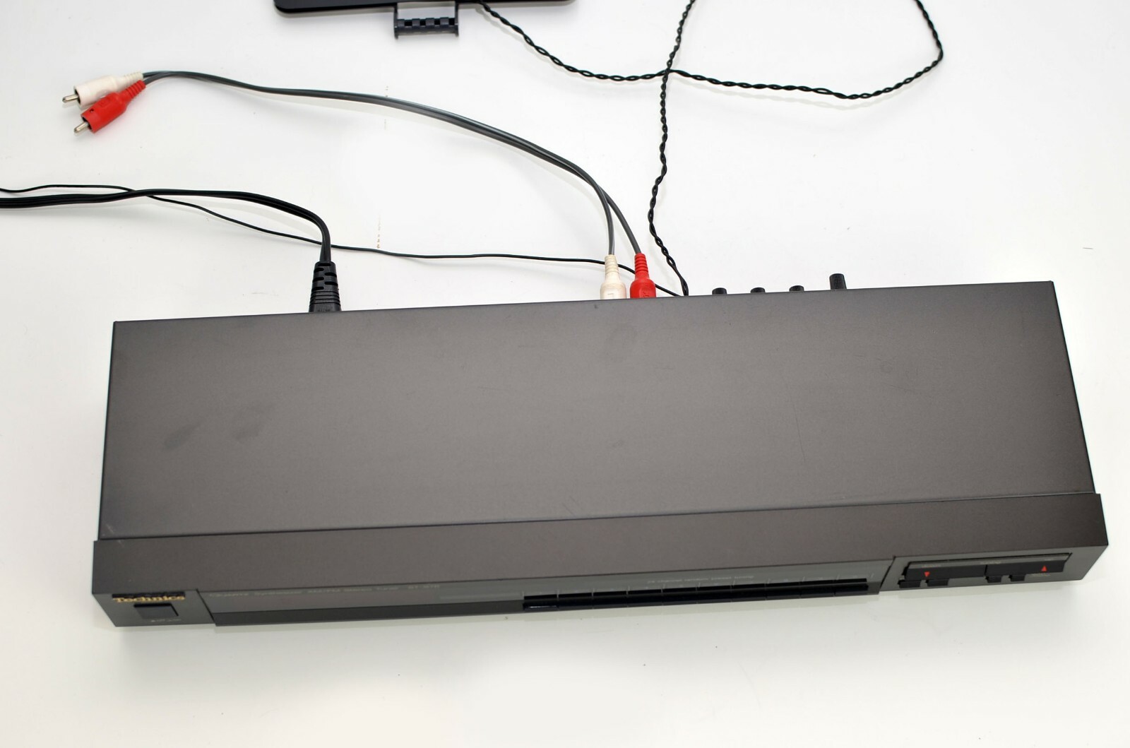 Vintage Technics ST-S76 Quartz Synthesizer AM/FM Stereo Tuner Japan Works